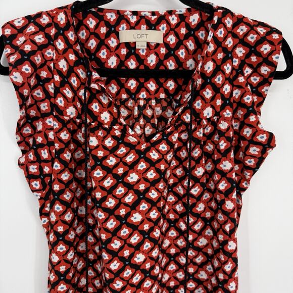 Loft Flutter Sleeve Tunic Dress size XS Red Floral Rayon Tassell Tie V Neck - Picture 3 of 9